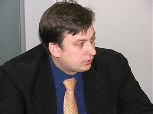 Аналитик департамента финансов и рисков АО Privatbanka Гиртс Пойканс. Аналитик департамента финансов и рисков АО Privatbanka Гиртс Пойканс.